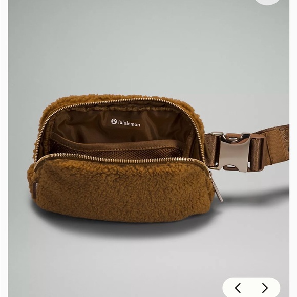 Lululemon Brown Sherpa Belt Bag - Picture 3 of 8